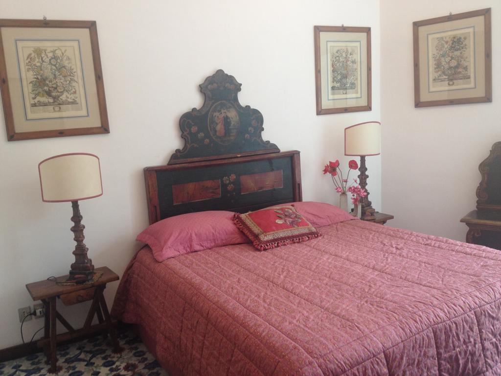 Domus Antonella A Trastevere Rome Room photo